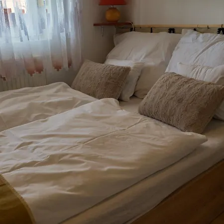 Iringo Apartman Eger